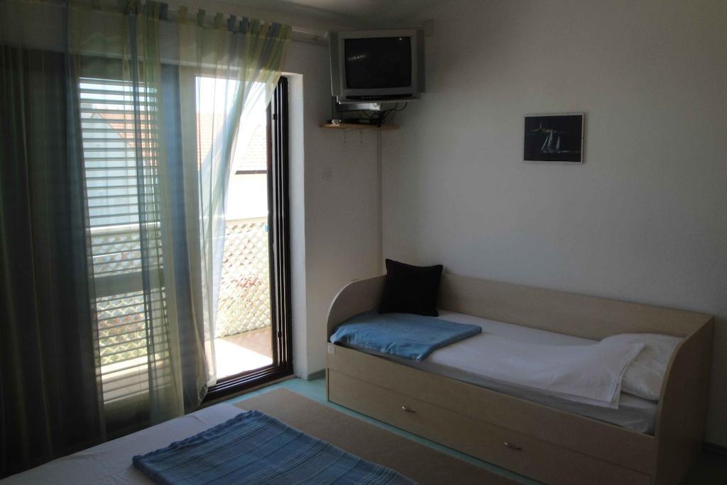 Apartments Marica Trogir Bilik gambar